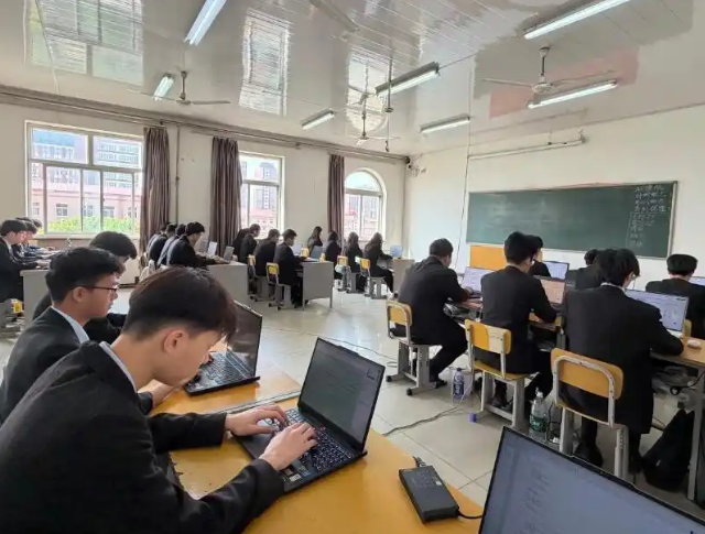 全域赋能教育全流程掩盖授课讲解日常办理自主练习各环节 全域赋能教育全流程掩盖授课讲解日常办理自主练习各环节